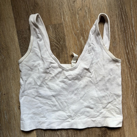 Out From Under | Size M | Crop Top Bralette Set - Picture 5 of 5